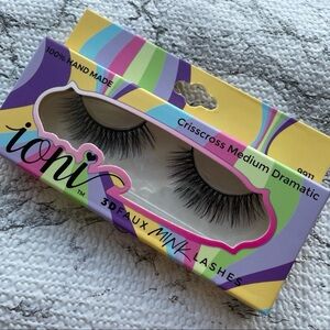 Ioni Lashes